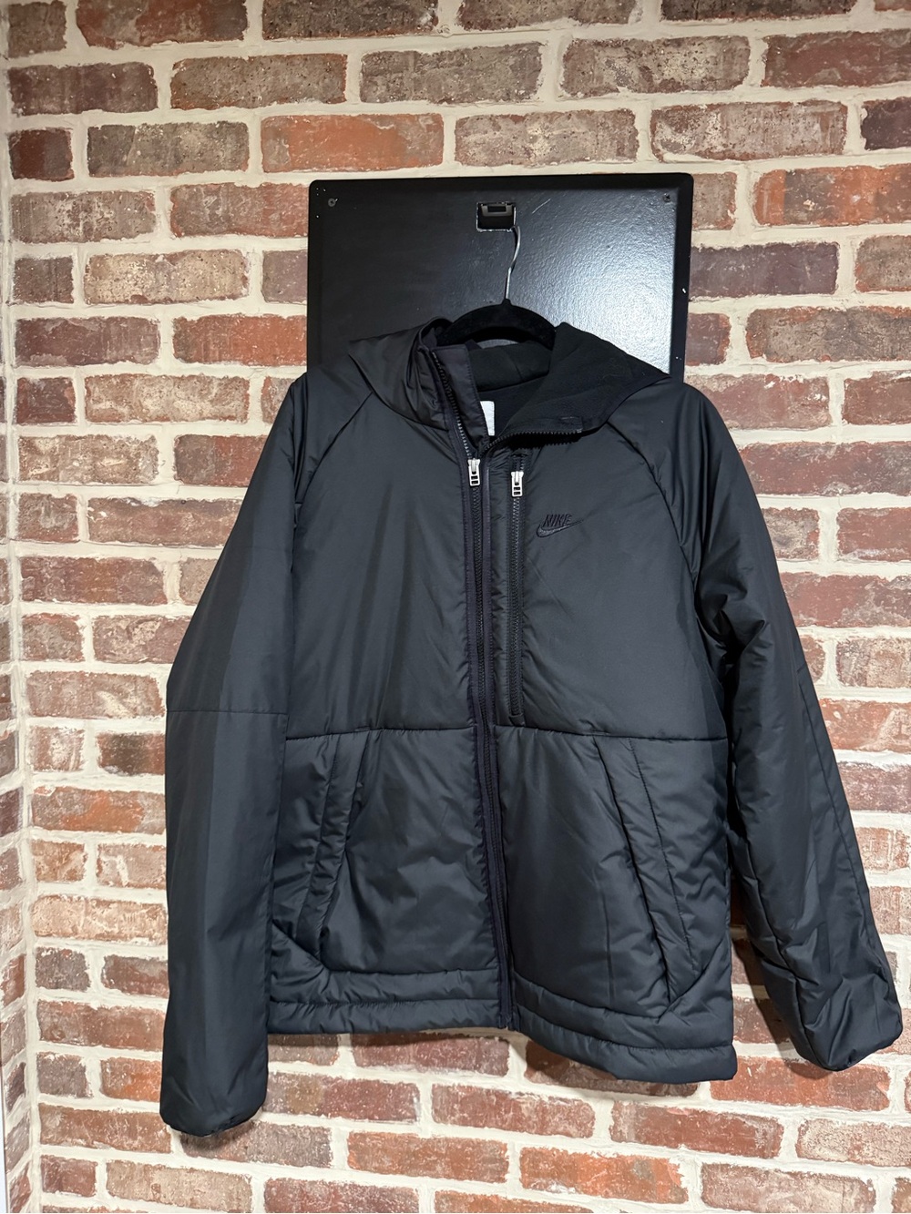Nike Black Hooded Puffer Jacket with Subtle Logo